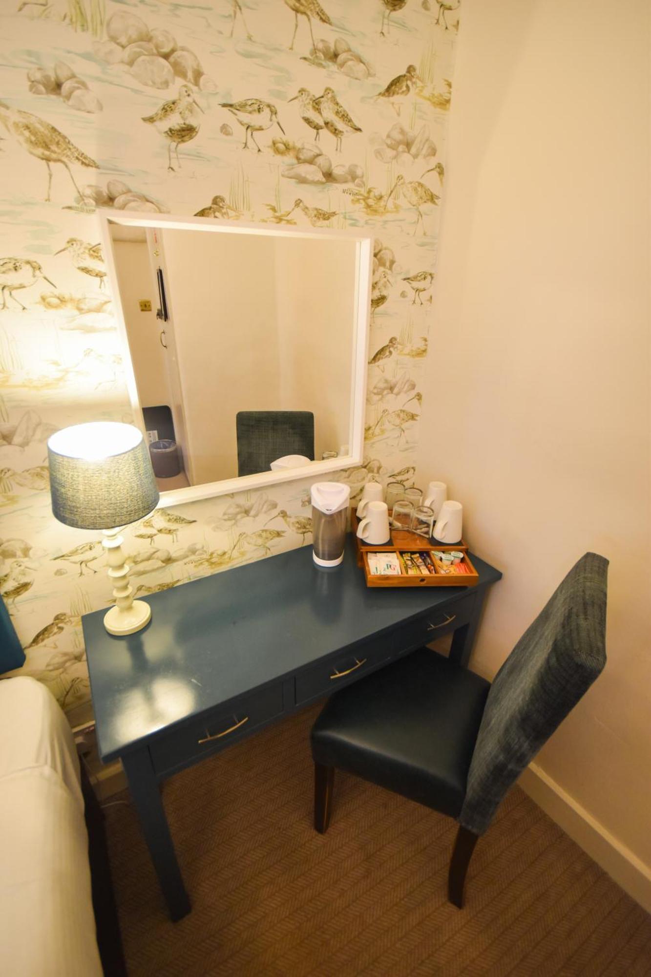 Red Lion Inn ホークスヘッド エクステリア 写真
